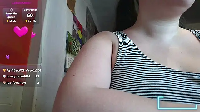 Cora_Maro's Live XXX Chat