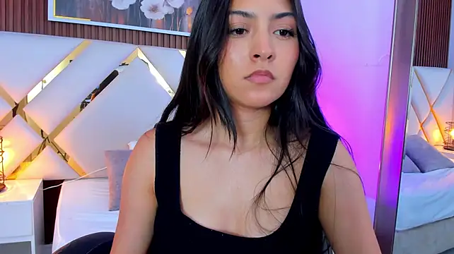 Emelie_Ch1 Chat XXX in diretta