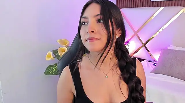 Chat +18 de Emelie_Ch1 ao vivo