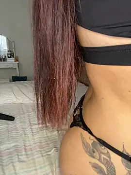 Ameliablack_1 Adlı Modelin Canlı XXX Sohbeti