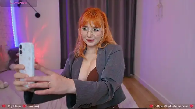 Chat +18 de KatyaFods_ ao vivo