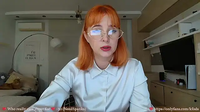 KatyaFods_'s Live XXX Chat
