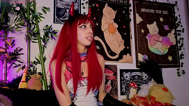 Nyx_nayla webkamerás műsora