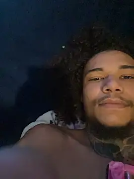 Lightskin_longdkn Webbikameraesitys