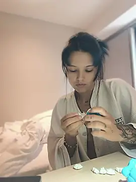 Pertunjukan Kamera Web LorenRosse