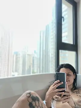 LorenRosse Show Webcam