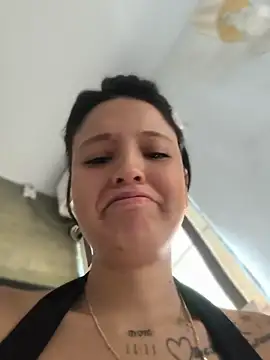 Chat soba uživo modela LorenRosse