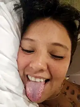 LorenRosse's Webcam Show