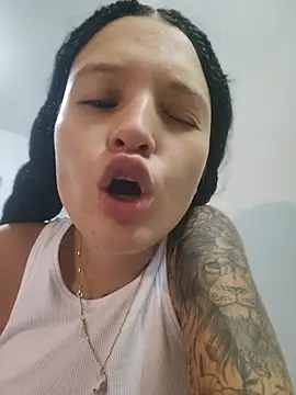 Chat +18 de LorenRosse ao vivo