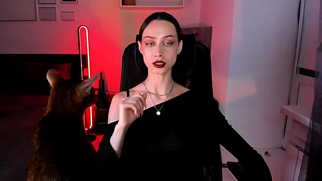 unaericaabistrong Adlı Modelin Canlı XXX Sohbeti