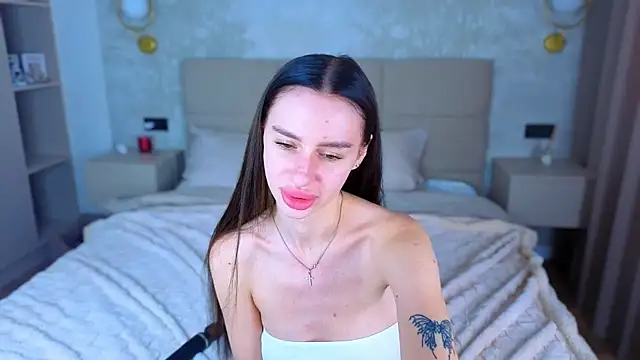Chat +18 de Snow_WhiteeeX ao vivo
