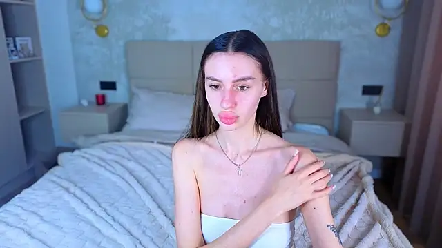 Snow_WhiteeeX লাইভ XXX চ্যাট