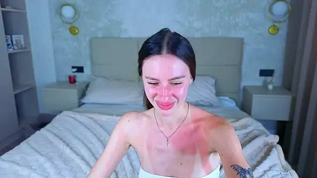 Snow_WhiteeeX Adlı Modelin Canlı XXX Sohbeti