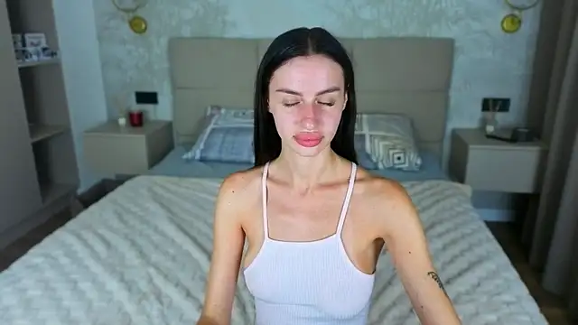 Snow_WhiteeeX's Live XXX Chat