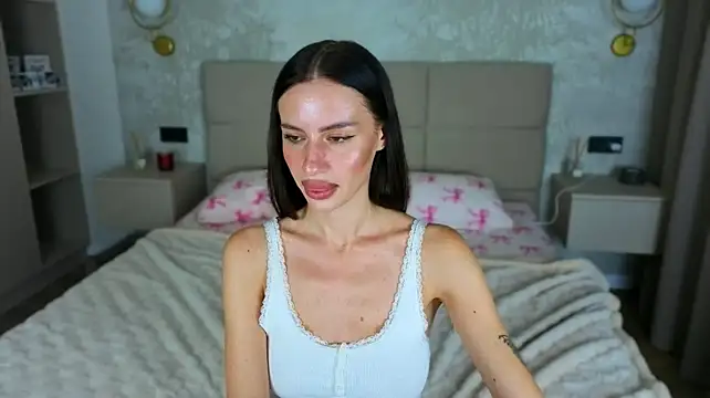 Snow_WhiteeeX Chat XXX in diretta