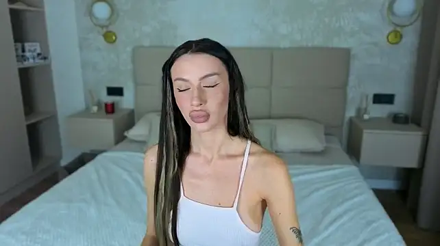 Snow_WhiteeeX's Live XXX Chat