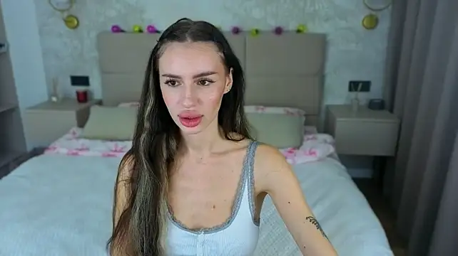Snow_WhiteeeX: онлайн-секс-чат