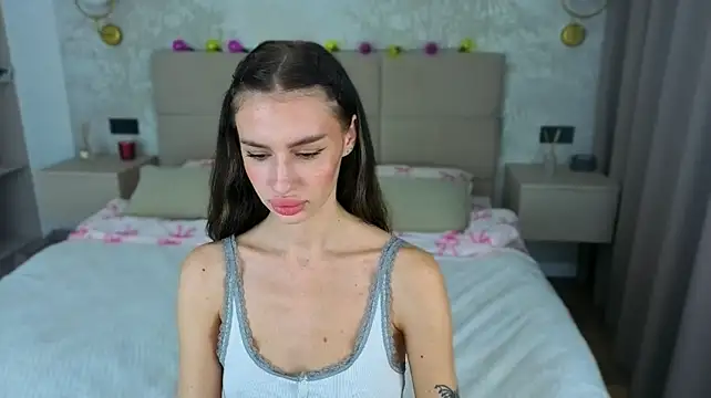 Snow_WhiteeeX's Live XXX Chat