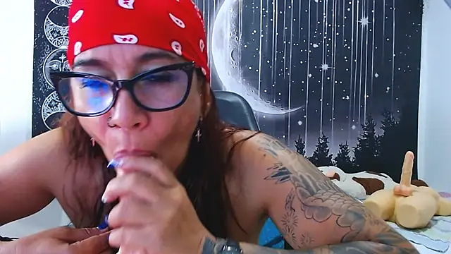 Hikaryfire Show Webcam