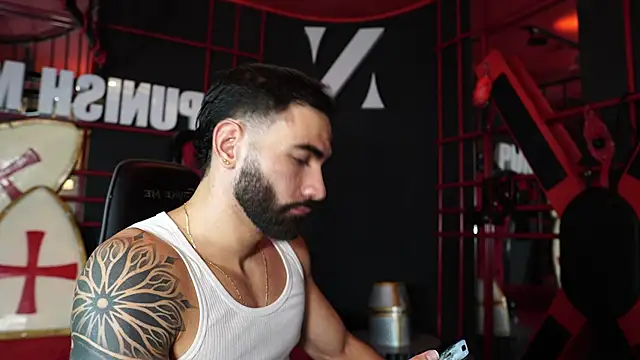 عرض كام Austin_bolt