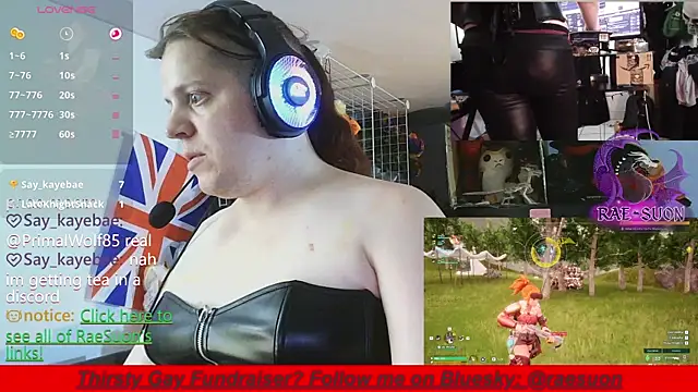 Rae-Suon Show in webcam