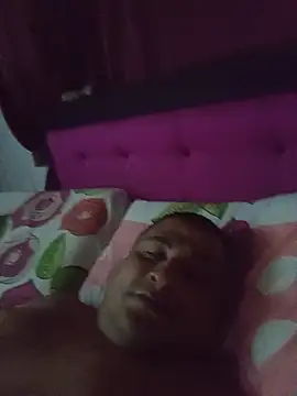 Pipuloc's Webcam Show