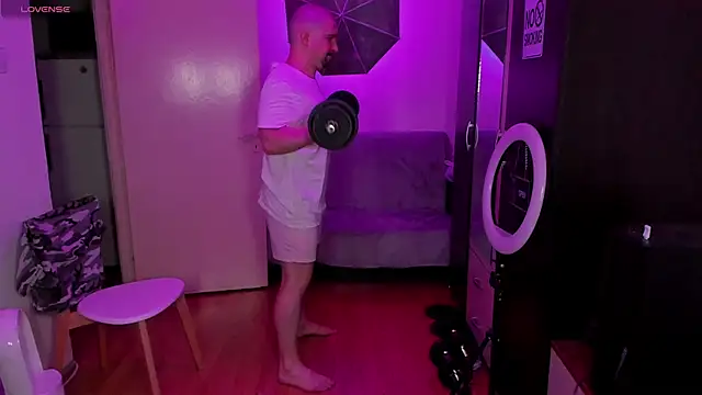 Michael_Wolfborn – Naživo XXX chat