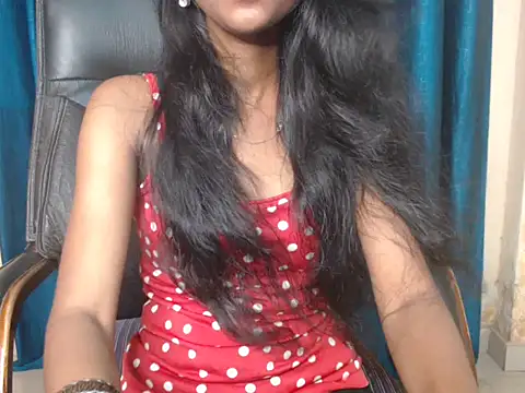 Chat +18 de Strip_Simmie ao vivo