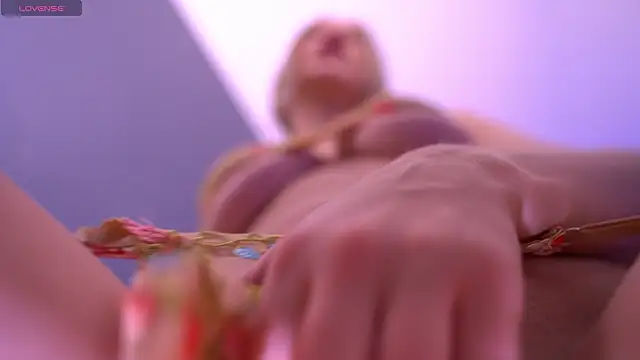 TastyTiffy Webcam Show