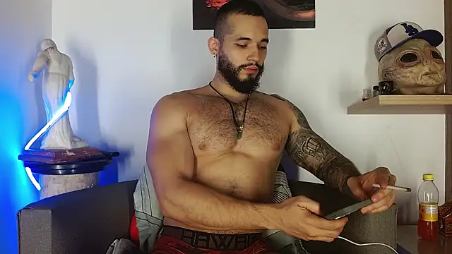 Show modela Morgann_jones na web-kameri