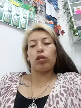 Tefannyy_のライブXXXチャット
