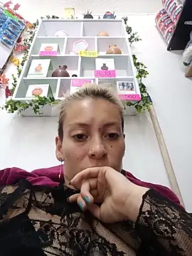 Tefannyy_ Webcamshow