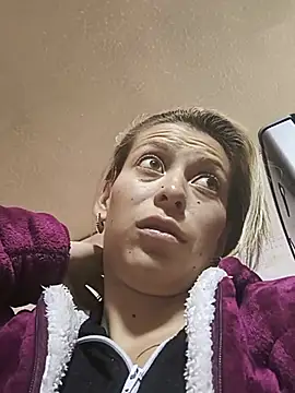 Tefannyy_ – webcam-show
