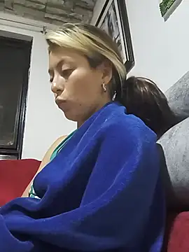 Tefannyy_ Show in webcam