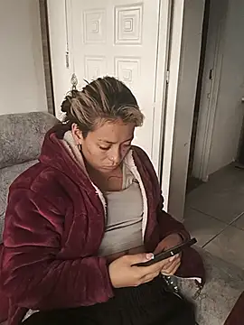 Tefannyy_ – webcam-show