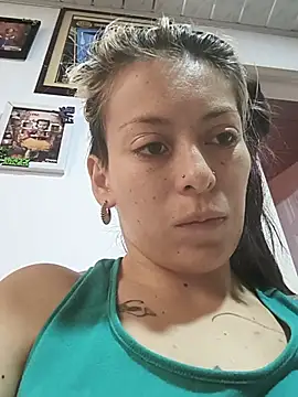 Tefannyy_ – Kamerová šou