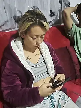 Tefannyy_ Chat XXX in diretta