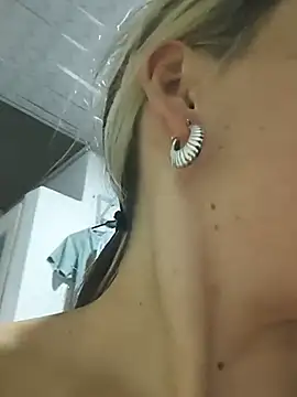 Tefannyy_ Adlı Modelin Canlı XXX Sohbeti