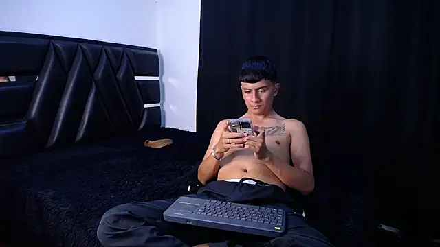 Fernando_Official live XXX chat