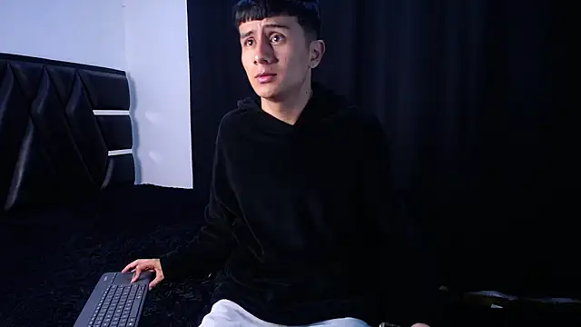 Show de Fernando_Official na webcam