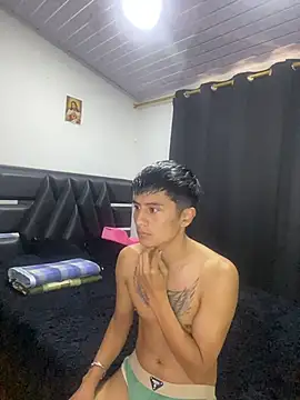 Fernando_Official Adlı Modelin Web Kamerası Şovu
