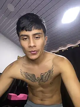 Fernando_Official Adlı Modelin Web Kamerası Şovu