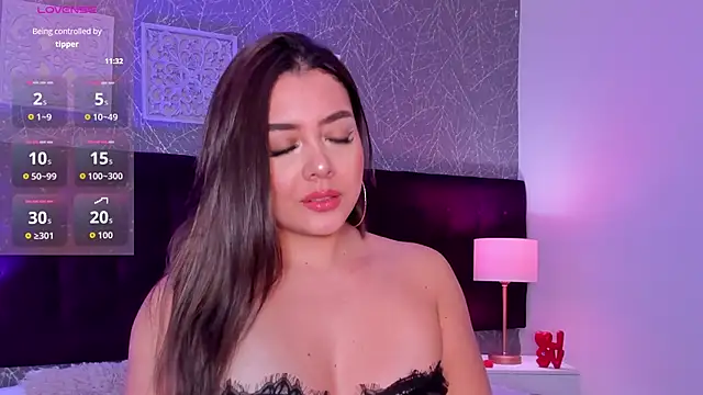 دردشة Emma_JJones الجنسية المباشرة