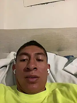 Show de 666snek na webcam