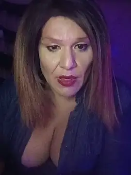 Webkamerová show deedeedoll82222