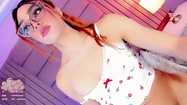Camille_deluxe Webcam Show