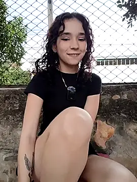sweet_outdoor_charm Pertunjukan Webcam