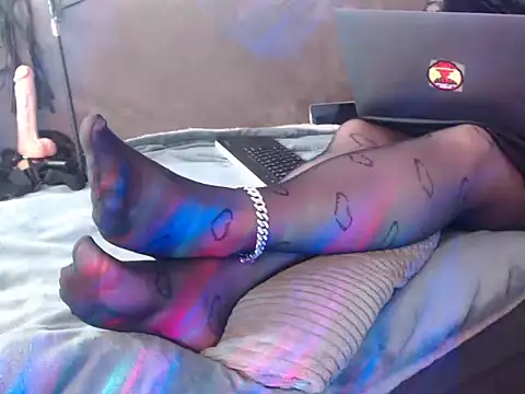 GoddessMonicaAngels' Webcam Show