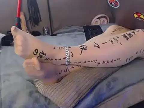 Chat XXX en directo de GoddessMonicaAngels