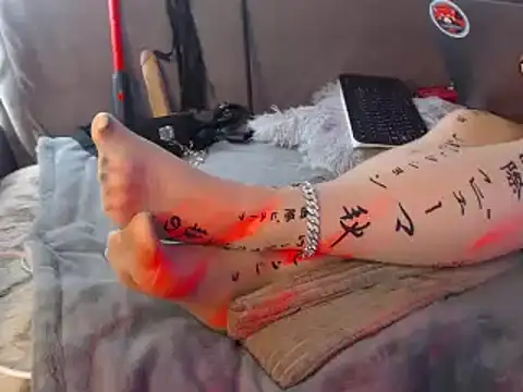 GoddessMonicaAngels' Live XXX Chat
